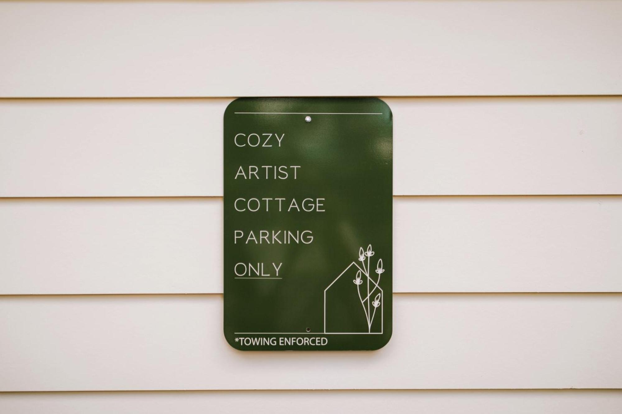 Cozy Cottage - Walk To Campus, Stadium, Downtown アセンズ エクステリア 写真